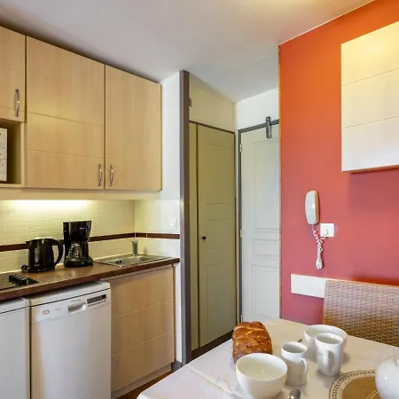 Apartment Village Cap Esterel - Le Village-53 By Interhome *