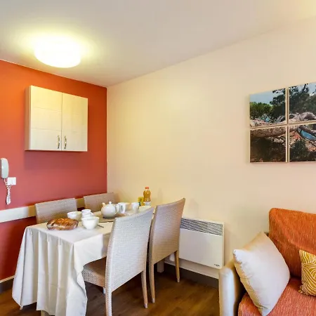Village Cap Esterel - Le Village-53 By Interhome Saint-Raphael (Var)