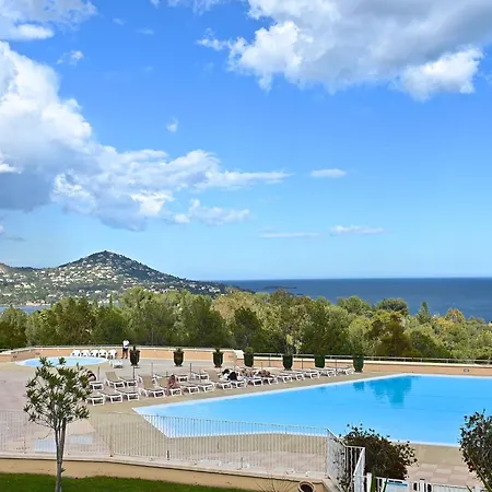 Village Cap Esterel - Le Village-53 By Interhome *